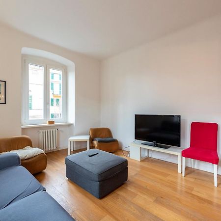 Joivy Family Friendly Apt For 6, Near Royal Palace Museum جنوة المظهر الخارجي الصورة