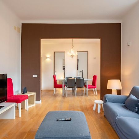 Joivy Family Friendly Apt For 6, Near Royal Palace Museum جنوة المظهر الخارجي الصورة