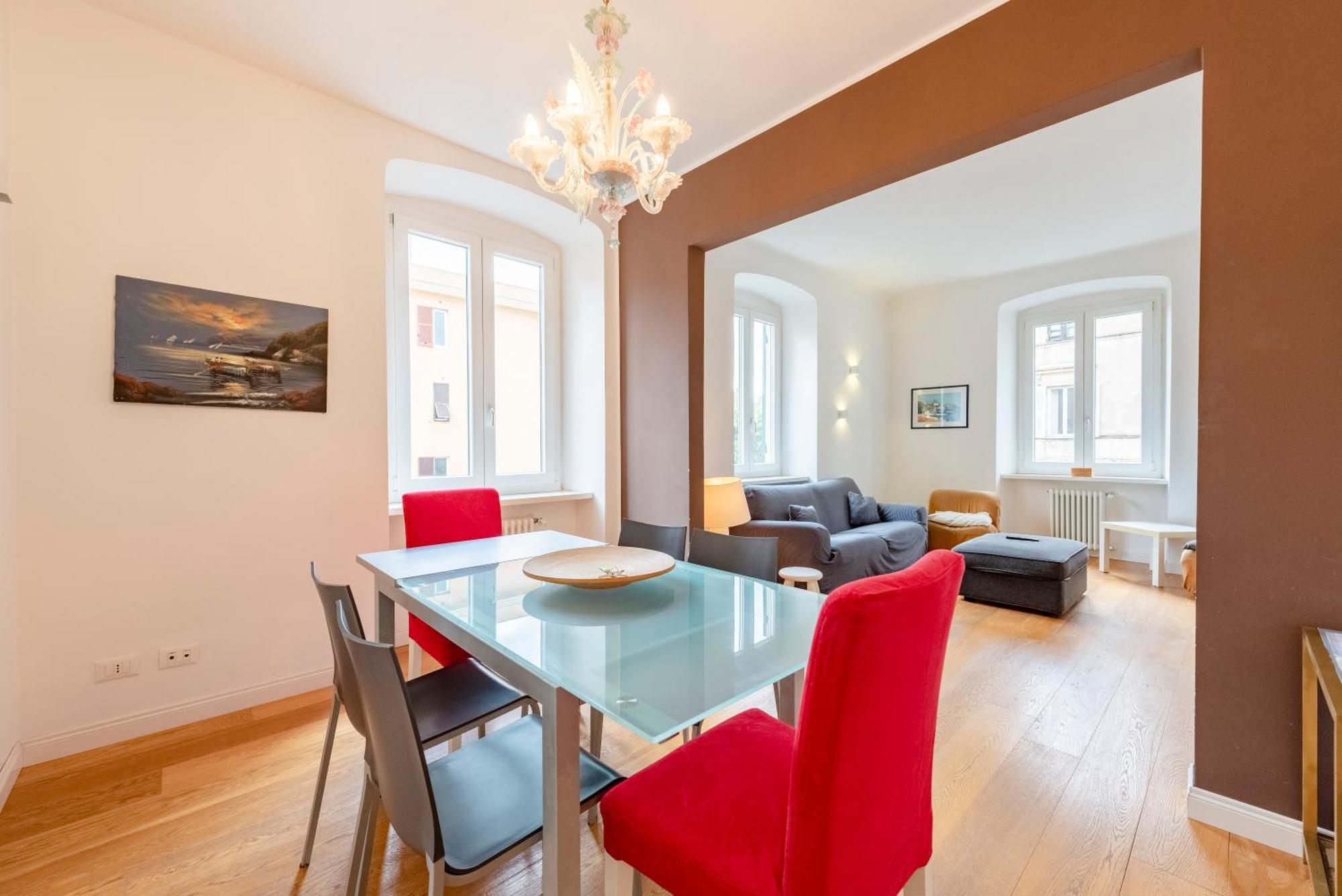 Joivy Family Friendly Apt For 6, Near Royal Palace Museum جنوة المظهر الخارجي الصورة